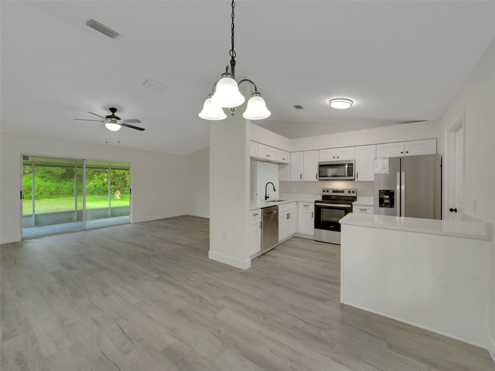 Image 18 of 44 For 6434 Laurelwood Drive