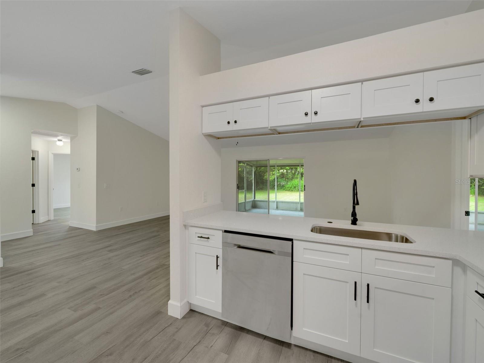 Image 22 of 44 For 6434 Laurelwood Drive