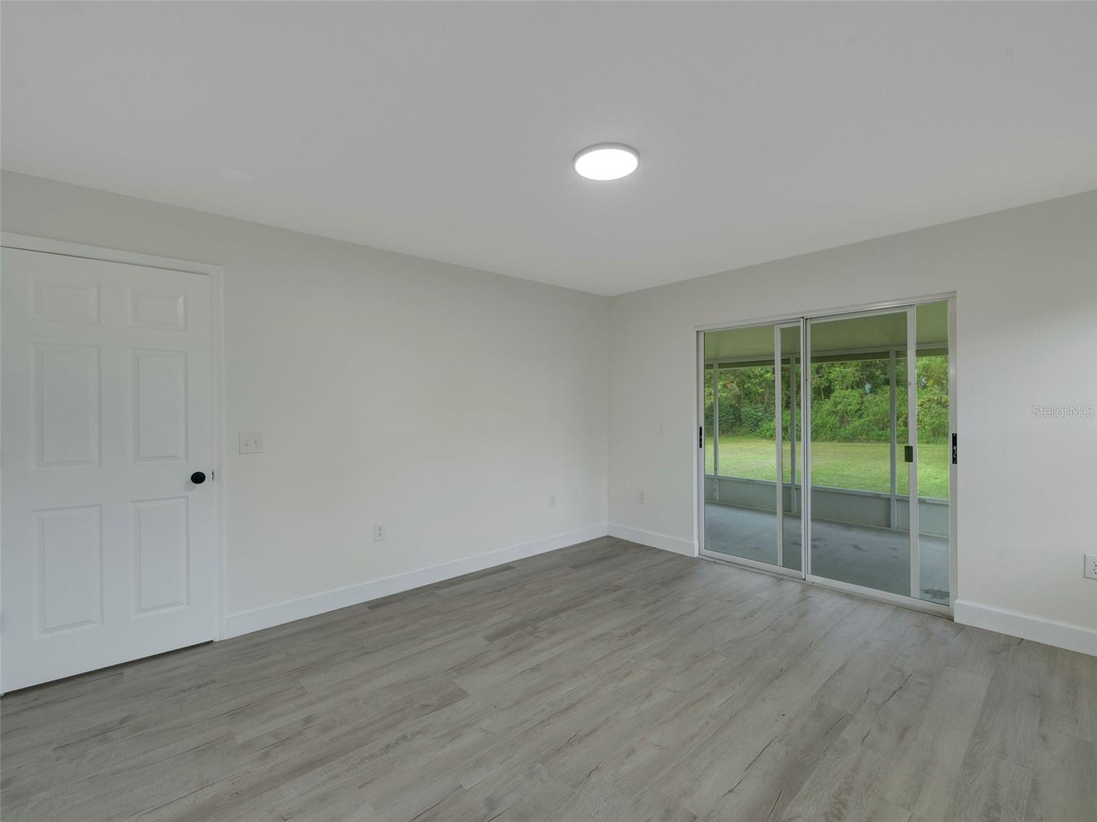 Image 30 of 44 For 6434 Laurelwood Drive