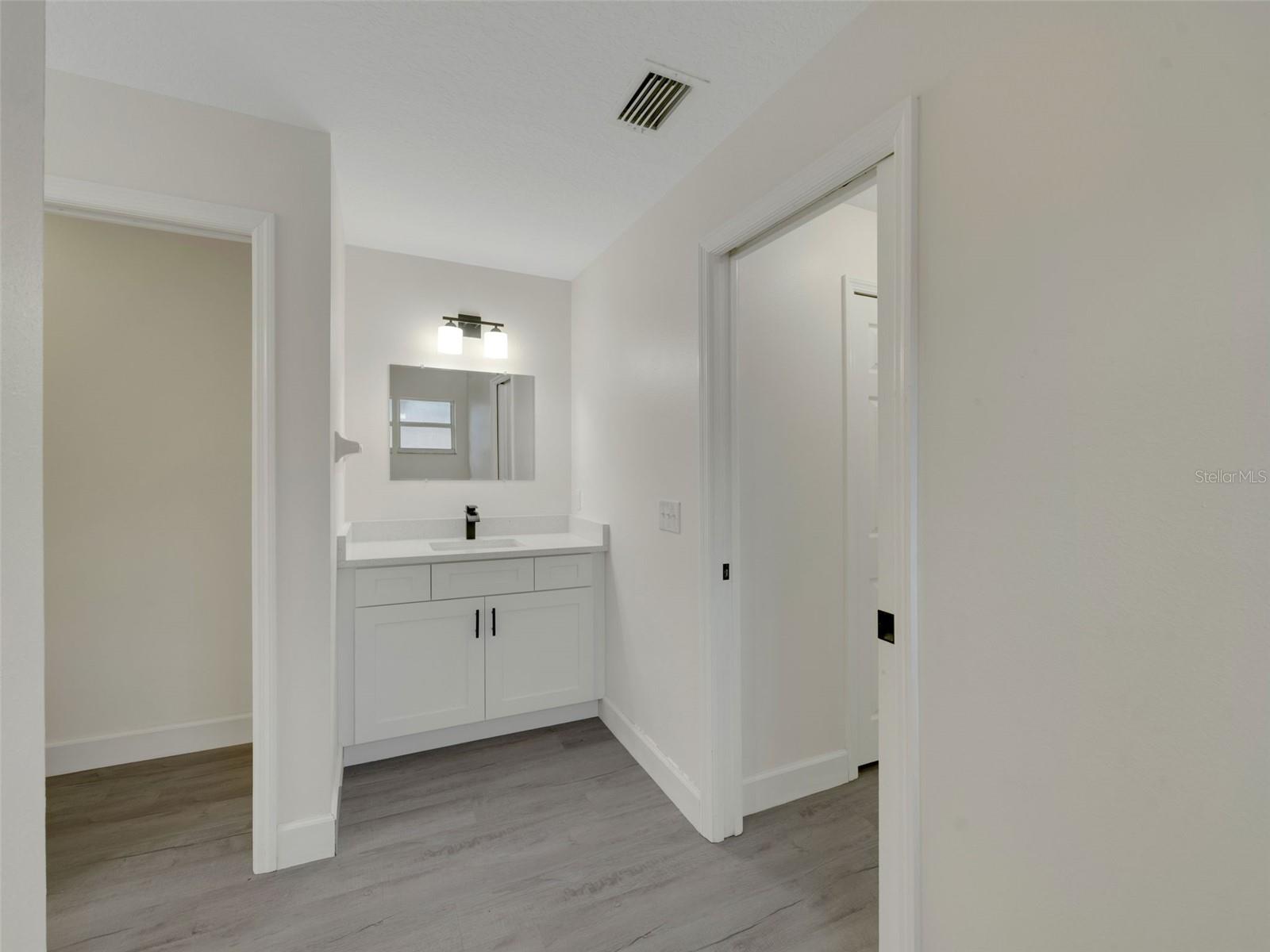 Image 34 of 44 For 6434 Laurelwood Drive