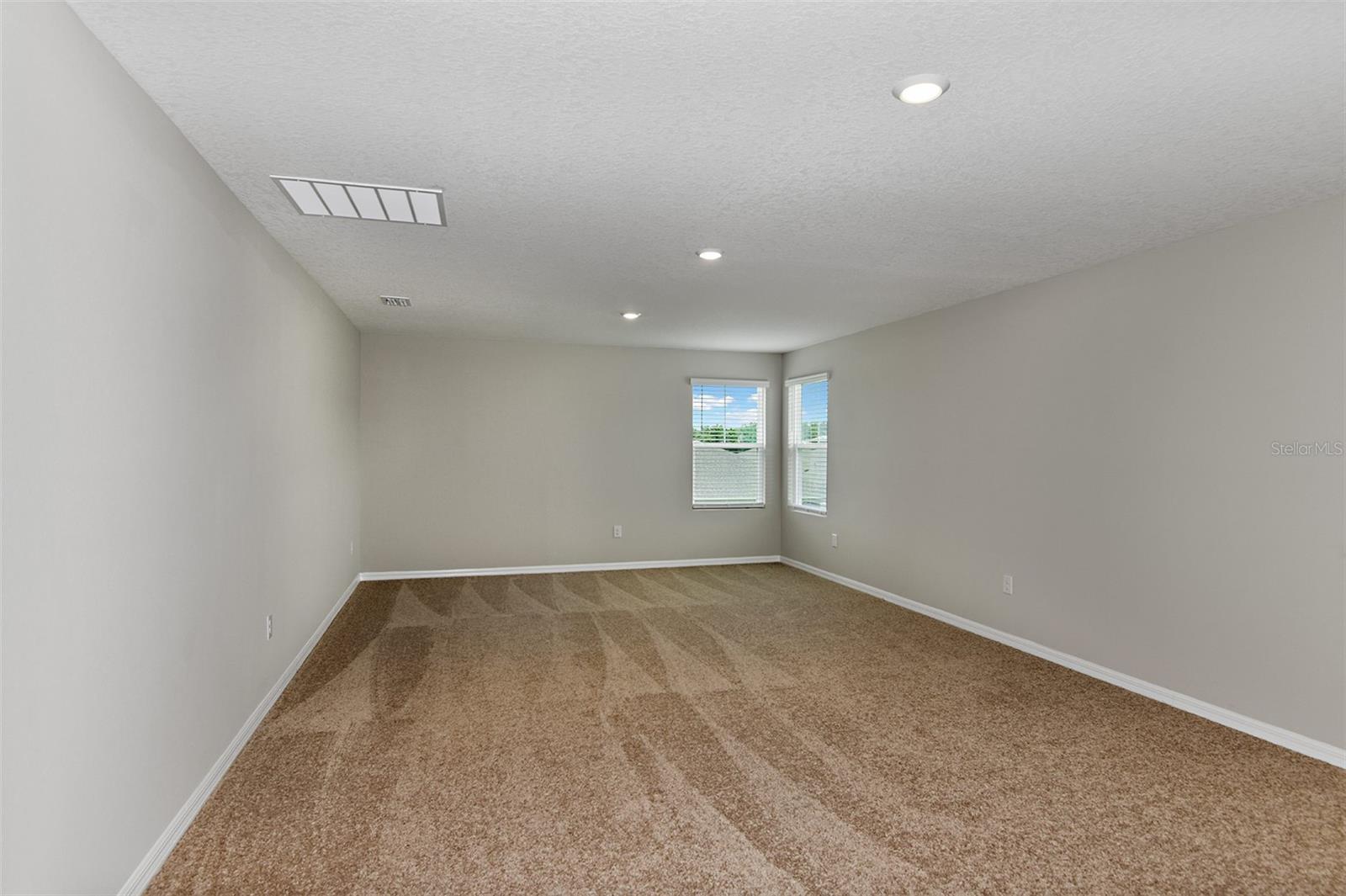 Image 15 of 21 For 1041 Foreshore Lane