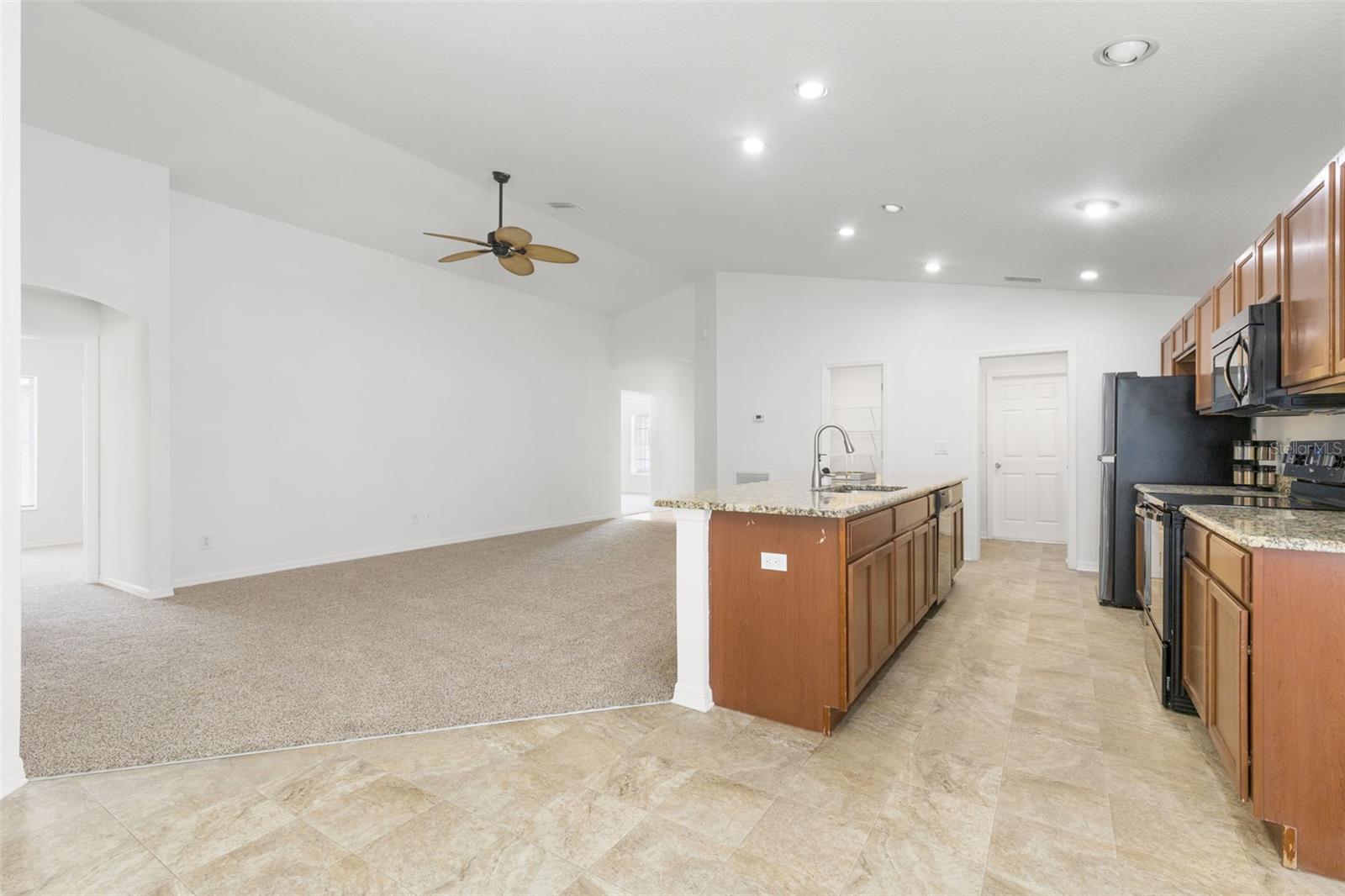 Image 16 of 30 For 13241 Meadow Golf Avenue