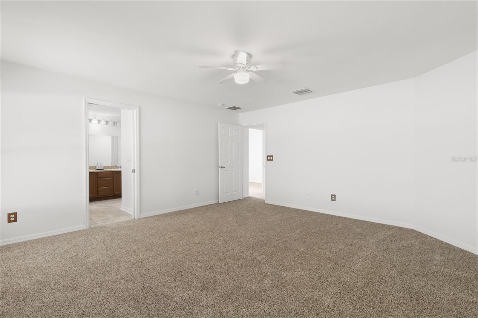 Image 18 of 30 For 13241 Meadow Golf Avenue