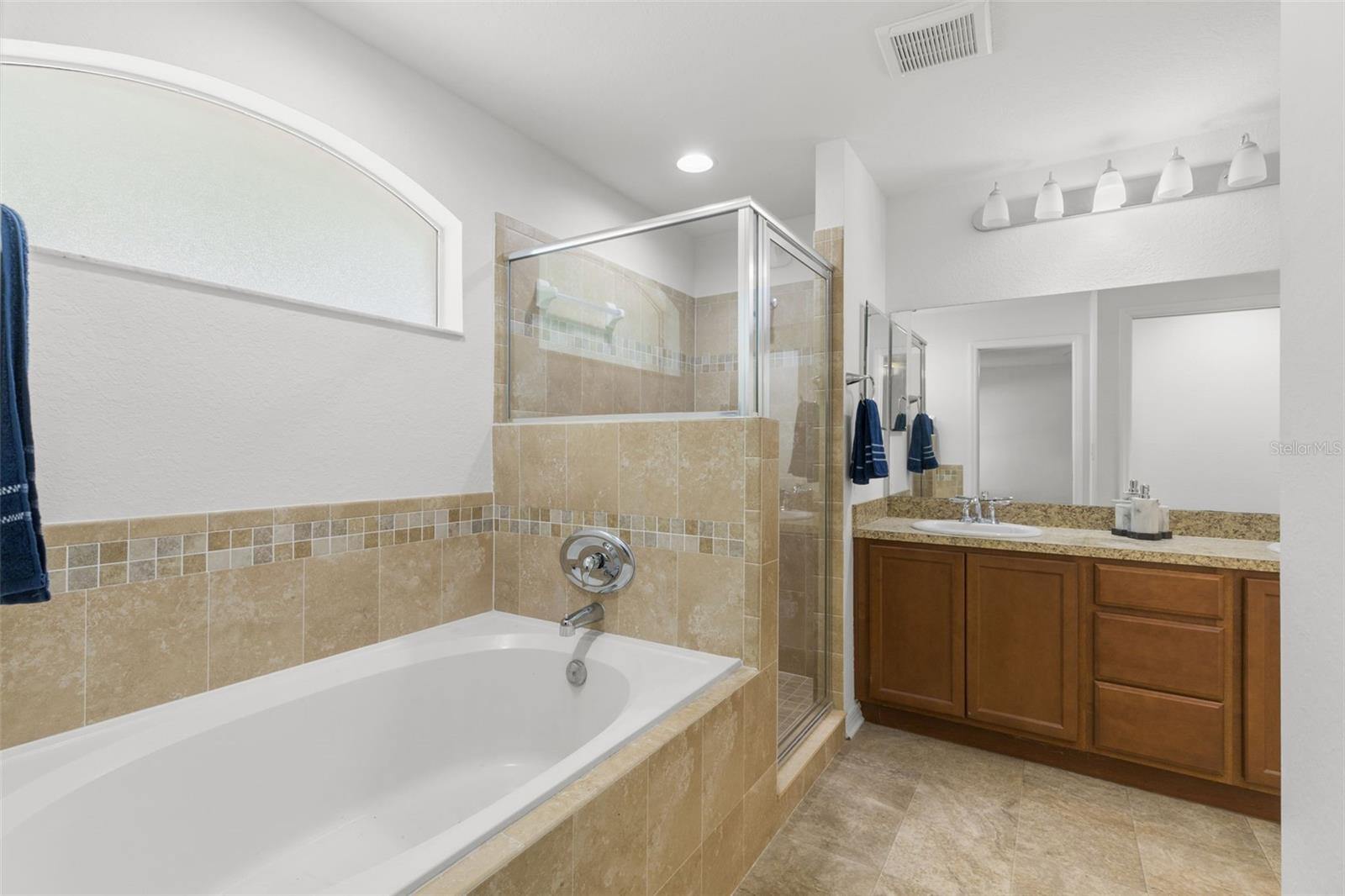 Image 20 of 30 For 13241 Meadow Golf Avenue