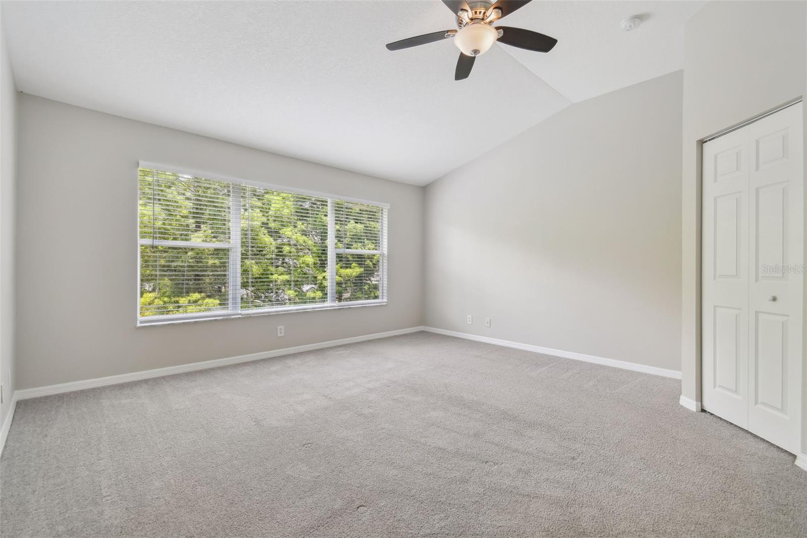 Image 19 of 48 For 4144 Bismarck Palm Drive