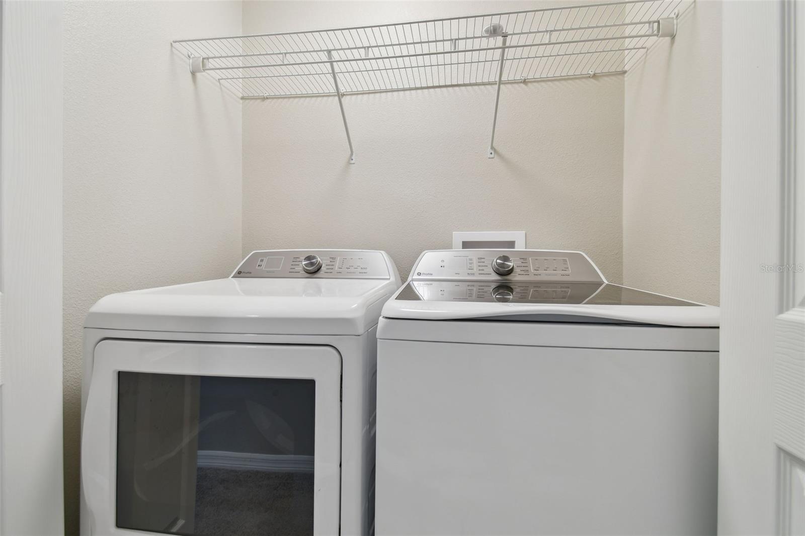 Image 33 of 48 For 4144 Bismarck Palm Drive