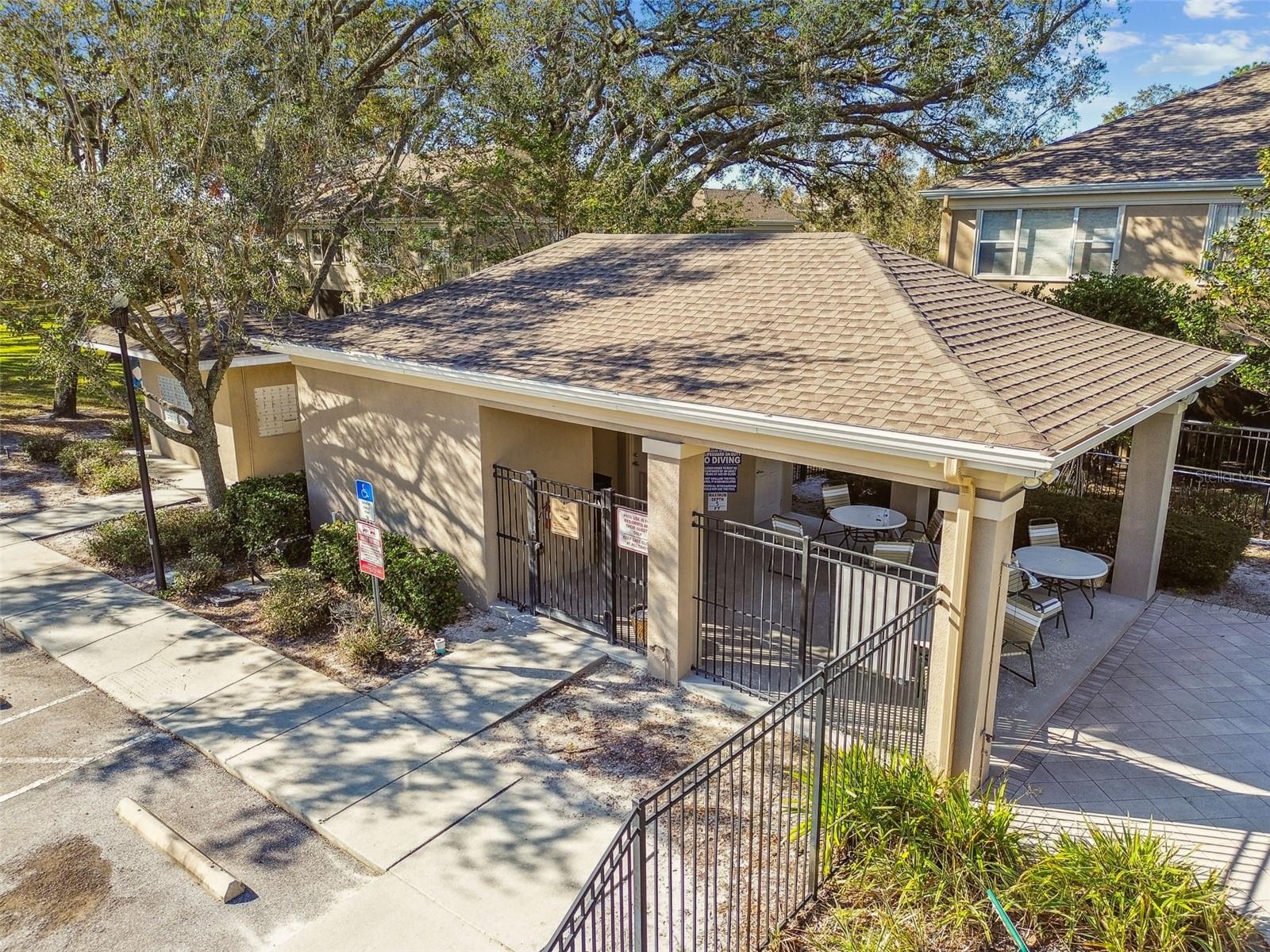 Image 42 of 48 For 4144 Bismarck Palm Drive