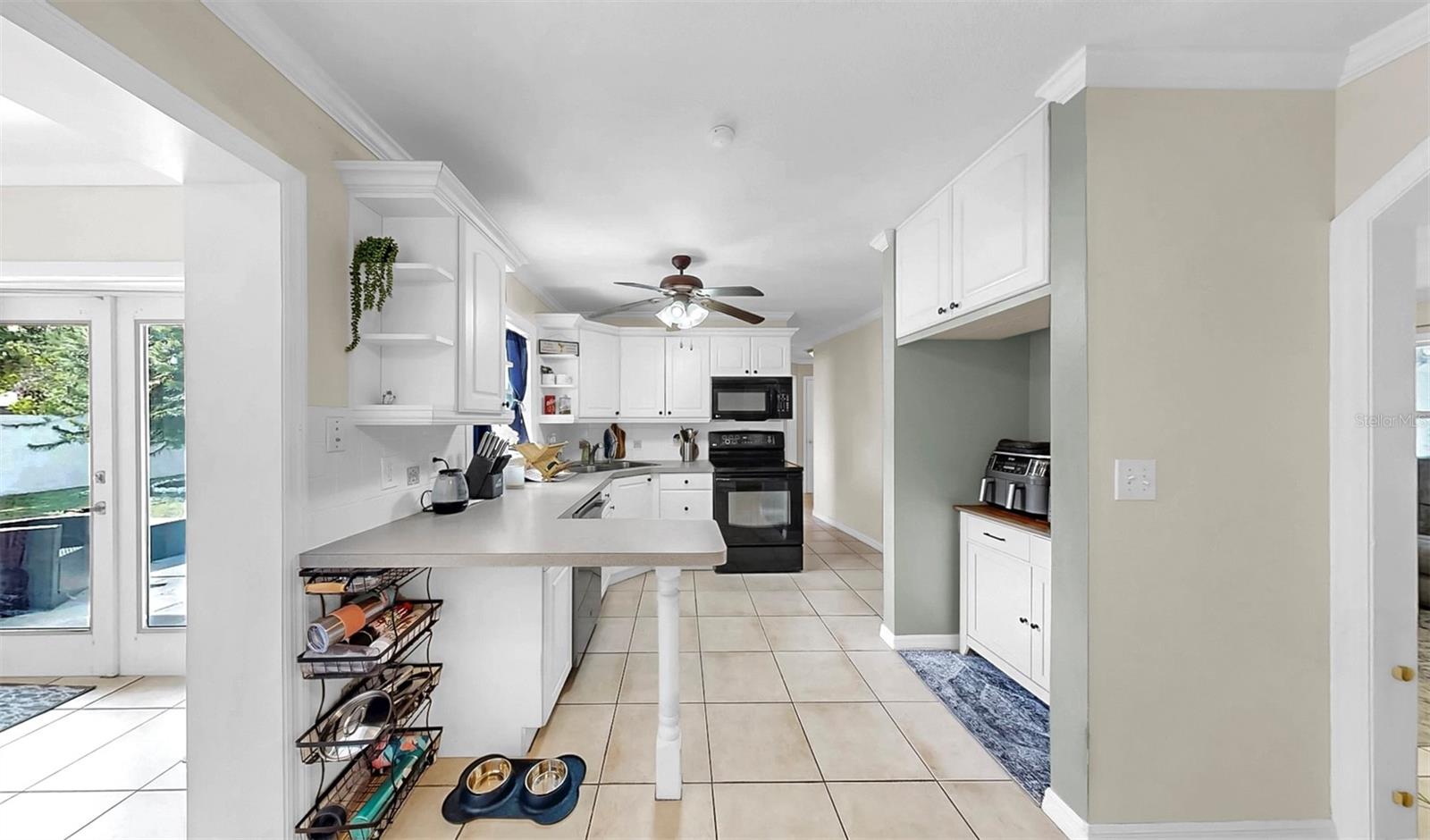 Image 11 of 31 For 1751 El Trinidad Drive E