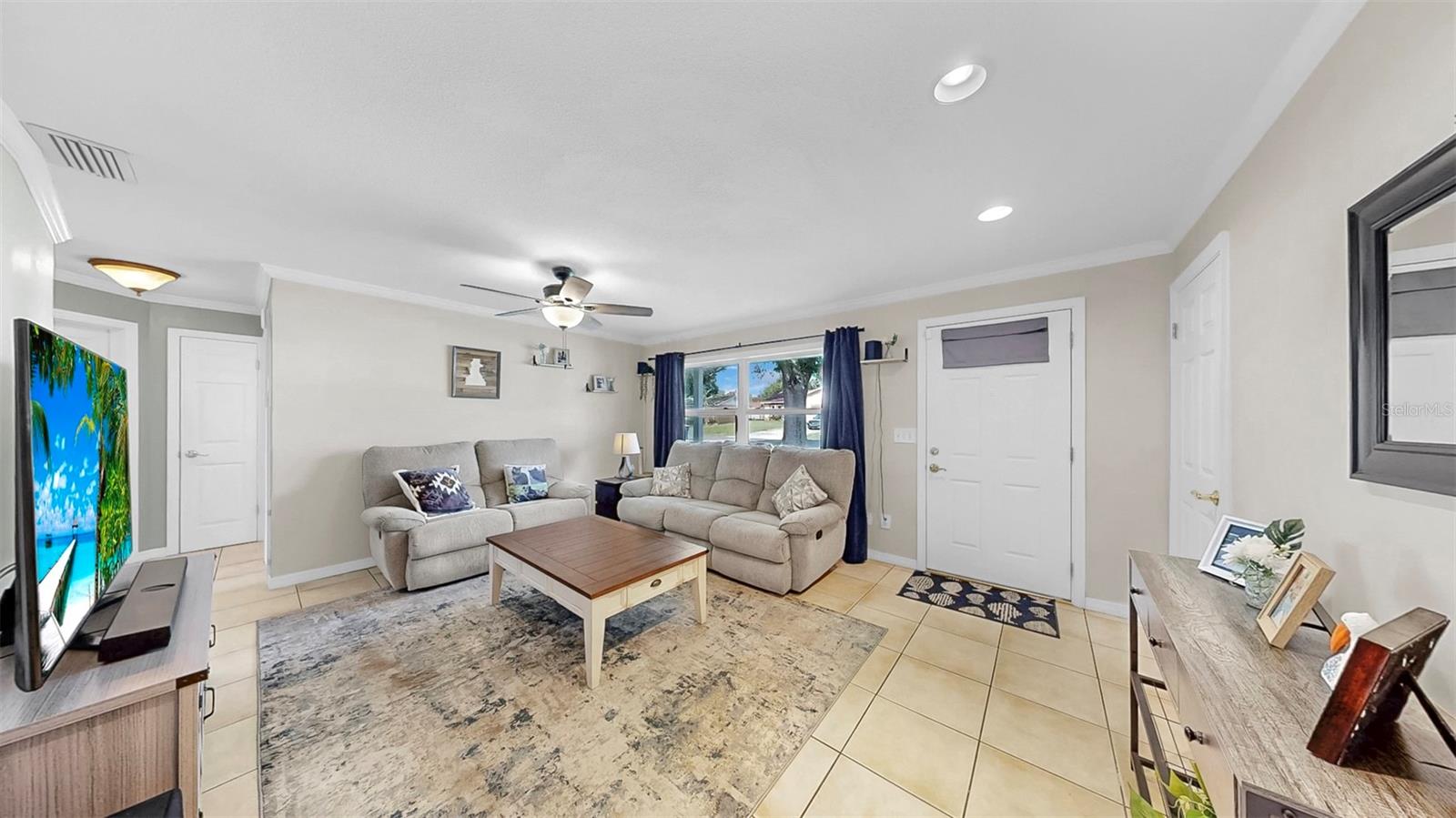 Image 7 of 31 For 1751 El Trinidad Drive E