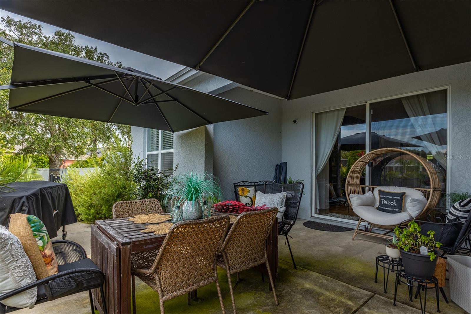 Listing photo id 26 for 6928 Bluff Meadow Court