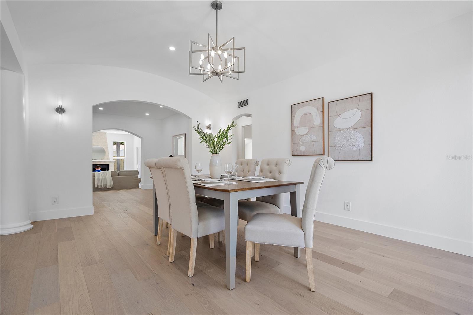 Image 15 of 43 For 520 60th Street N