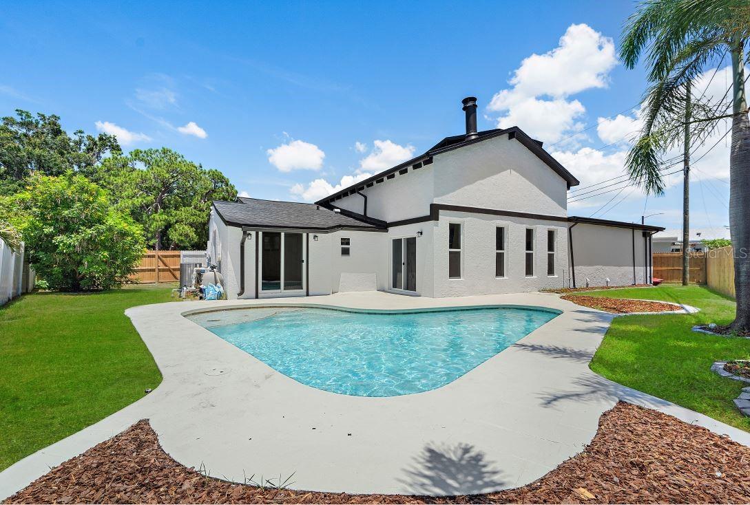 Image 2 of 43 For 520 60th Street N