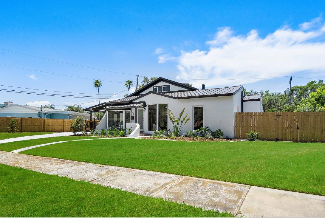 Image 39 of 43 For 520 60th Street N