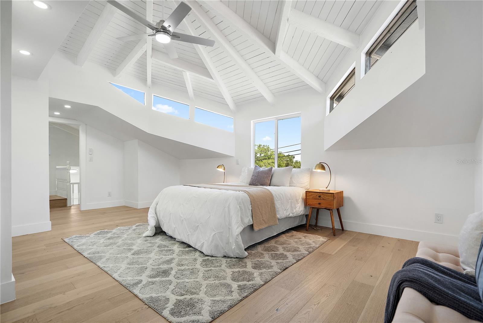 Image 4 of 43 For 520 60th Street N