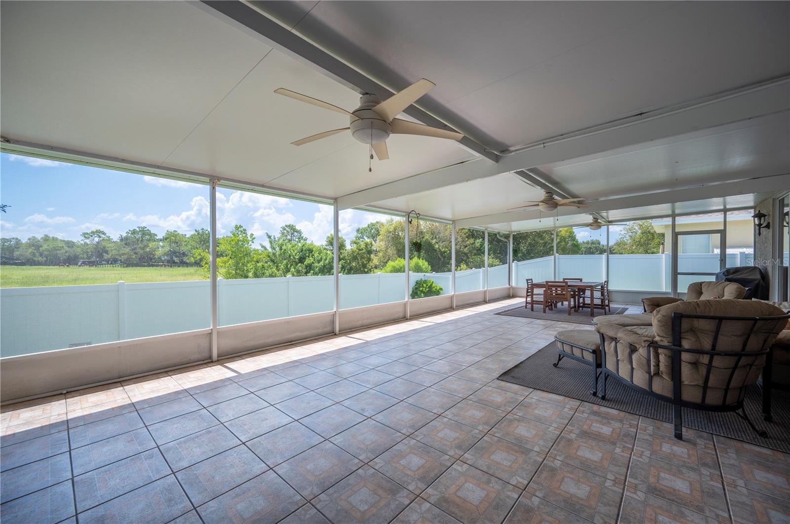 Image 40 of 63 For 5004 Sky Blue Drive