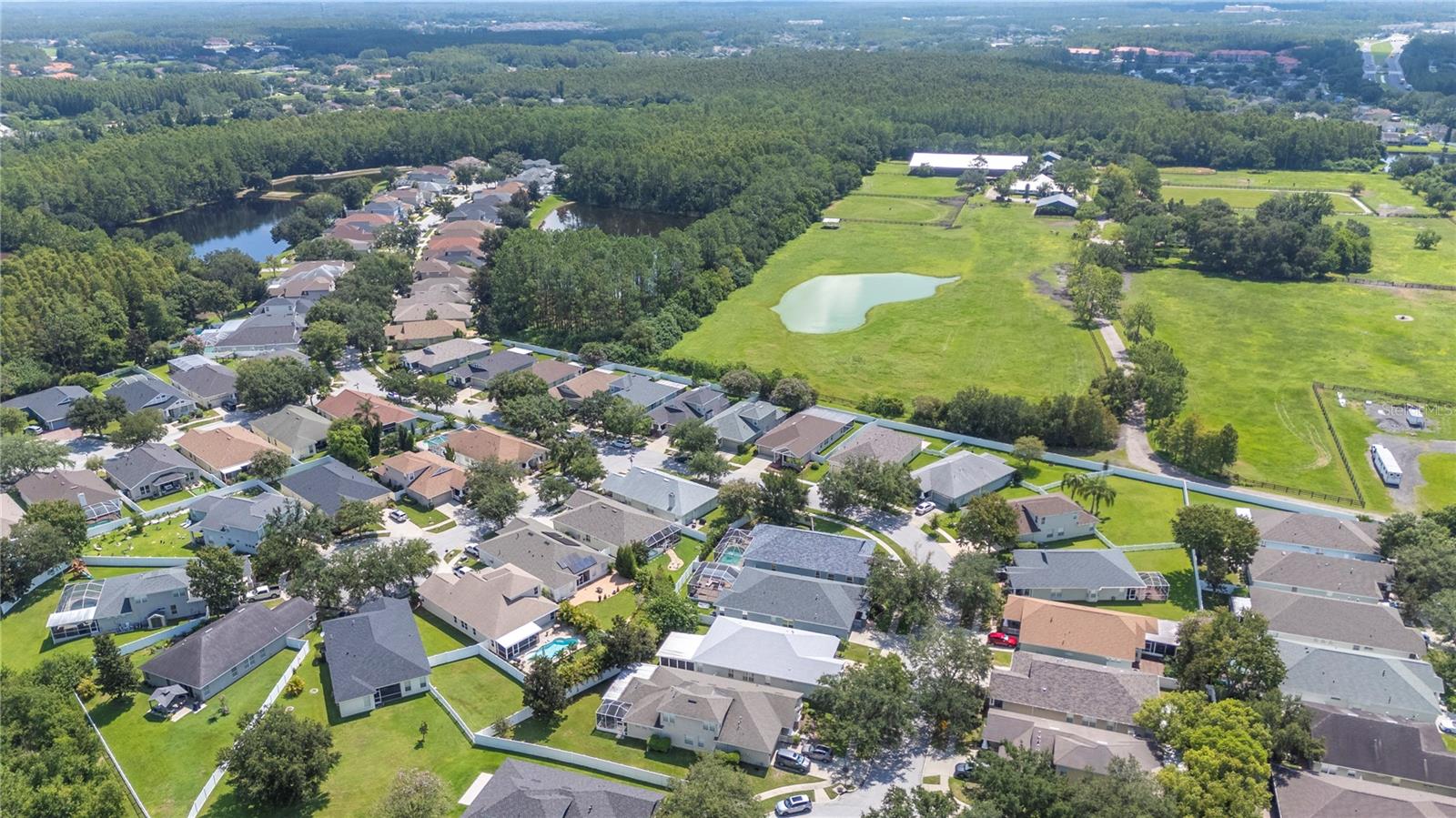 Image 62 of 63 For 5004 Sky Blue Drive