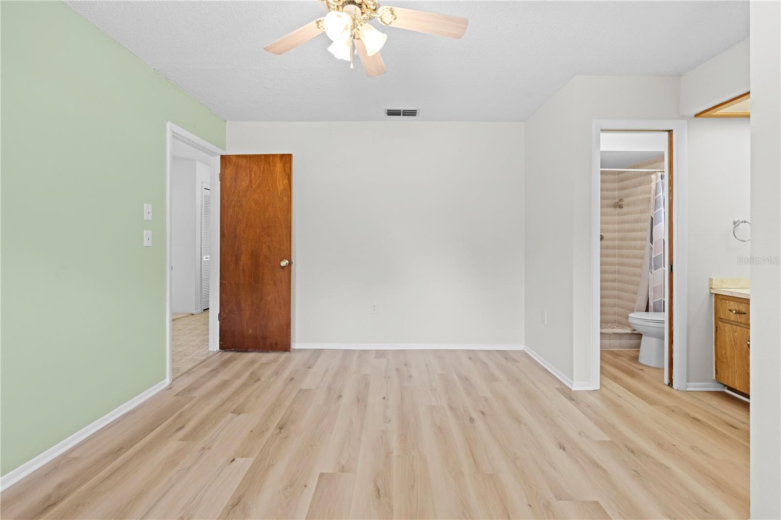 Image 29 of 52 For 9102 Lamborn Street