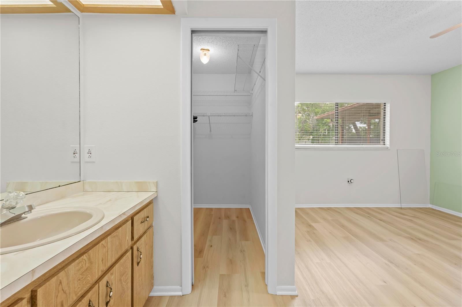 Image 33 of 52 For 9102 Lamborn Street