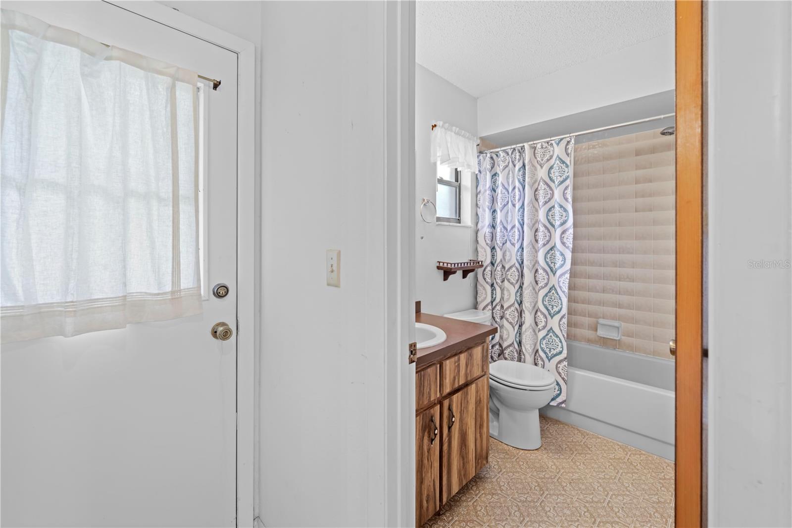 Image 39 of 52 For 9102 Lamborn Street
