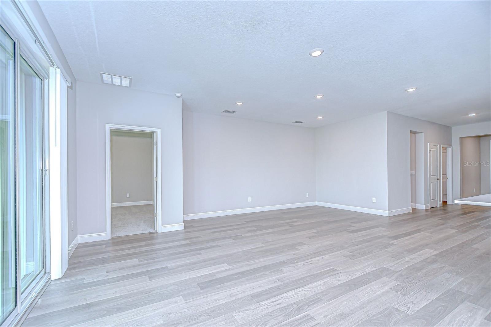 Image 16 of 56 For 2286 Sienna Spruce Street