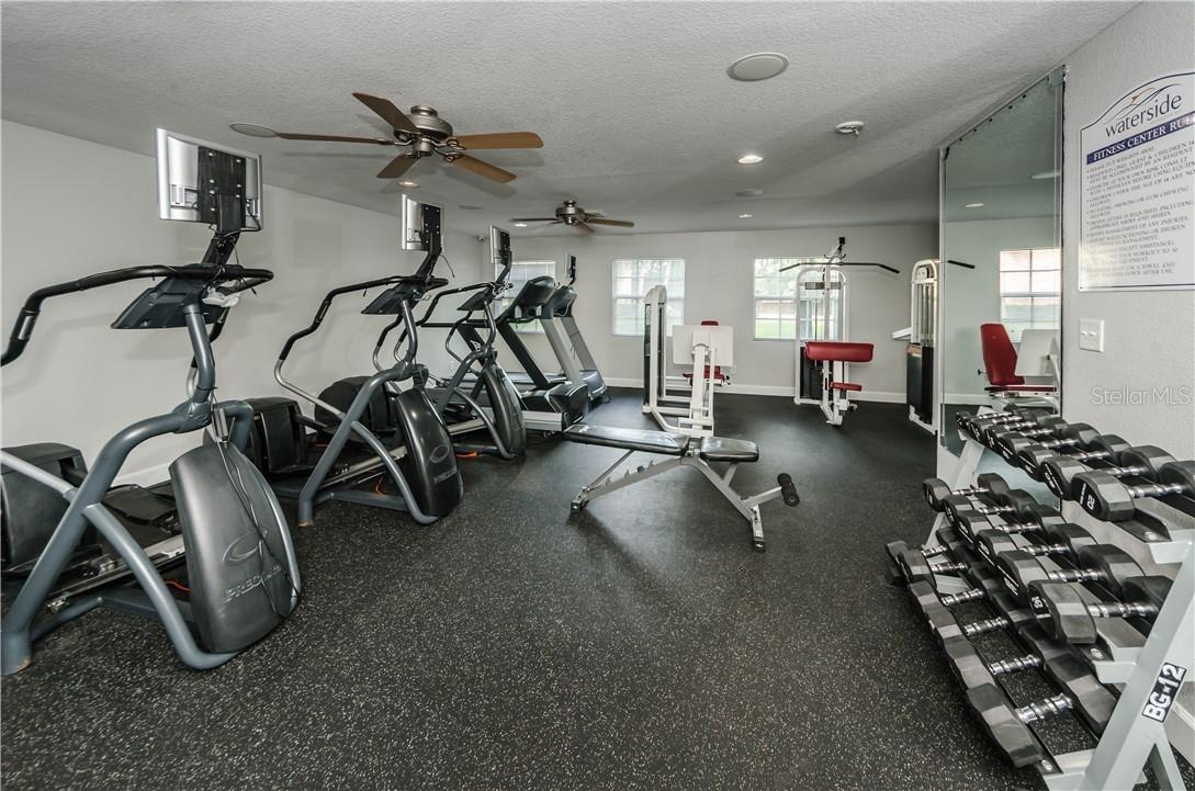 Image 23 of 46 For 5026 Coquina Key Drive Se 5026