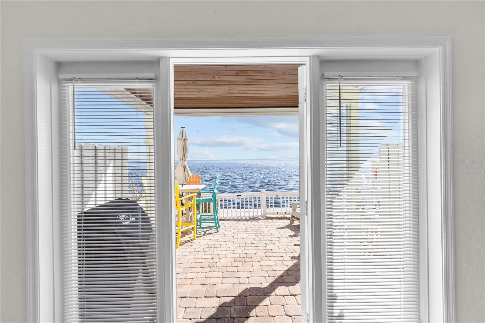 Image 6 of 46 For 5026 Coquina Key Drive Se 5026