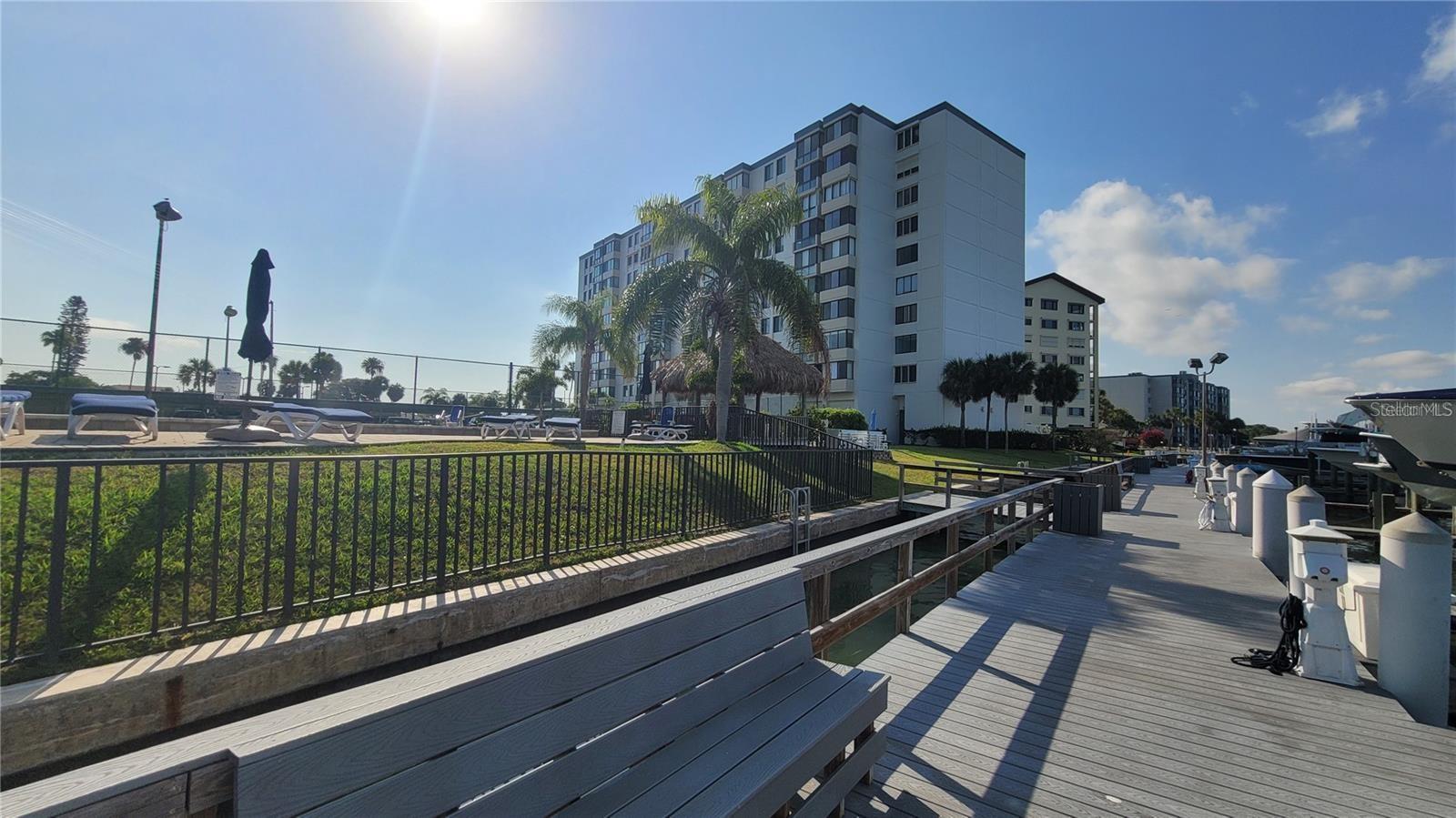 Image 32 of 32 For 660 Island Way 405