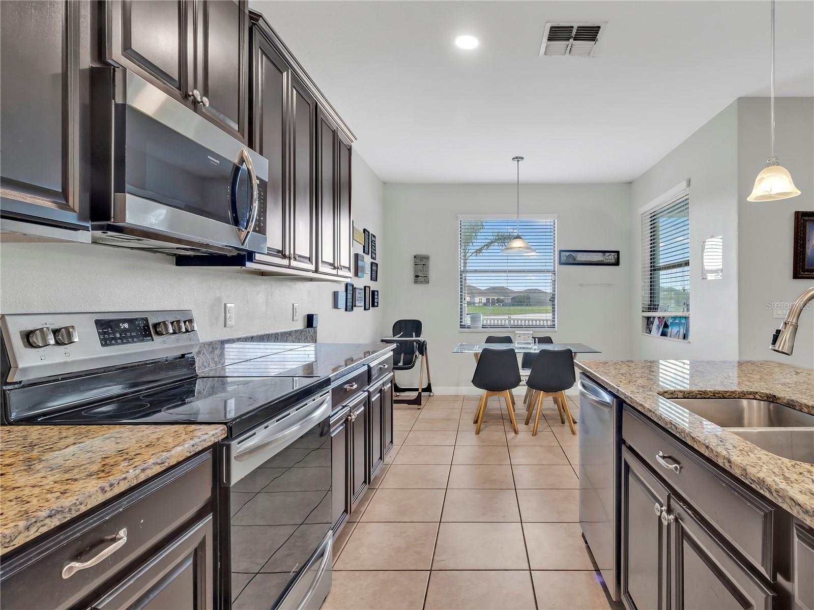 Image 17 of 75 For 5030 Ivory Stone Drive