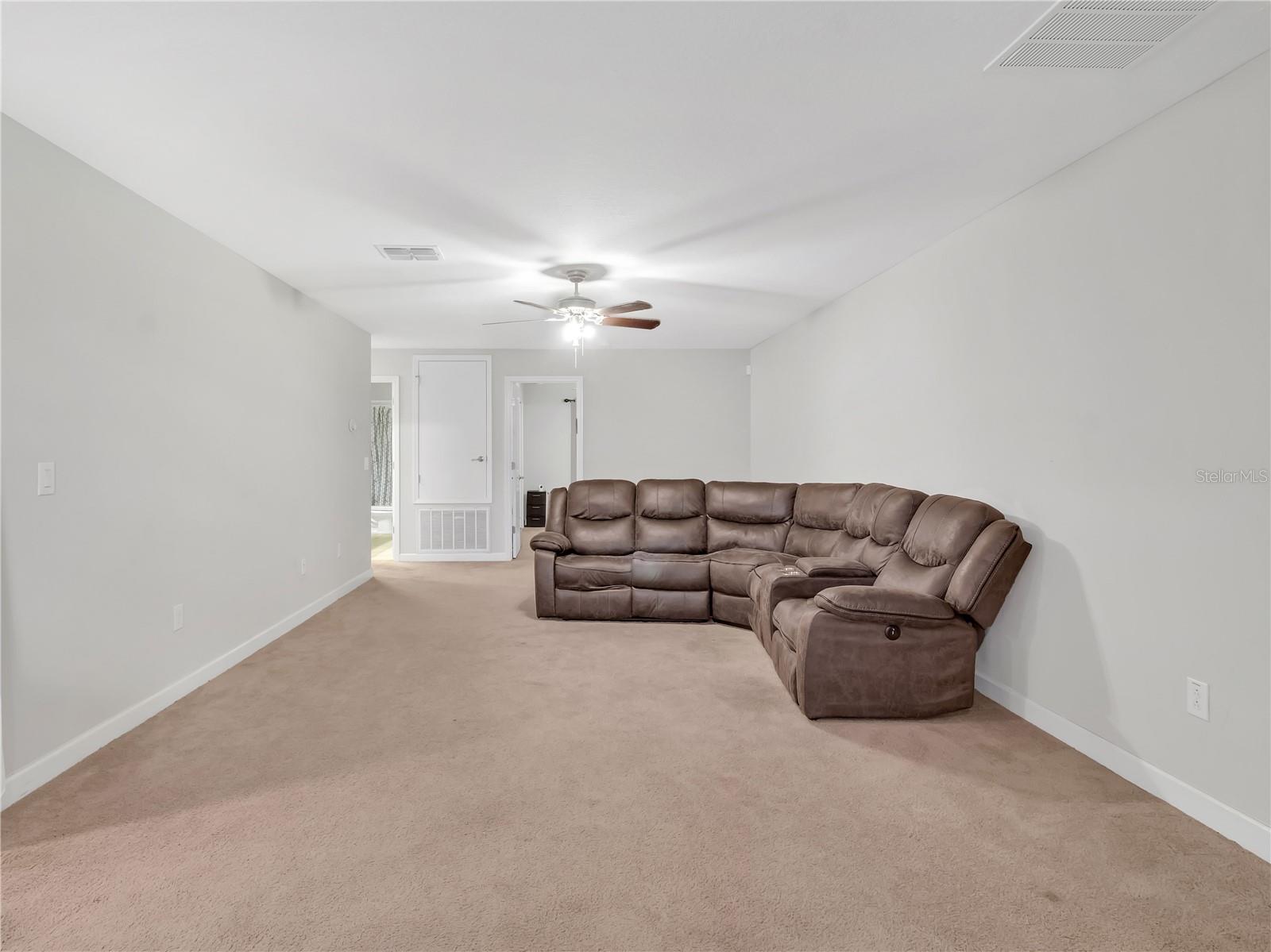 Image 34 of 75 For 5030 Ivory Stone Drive