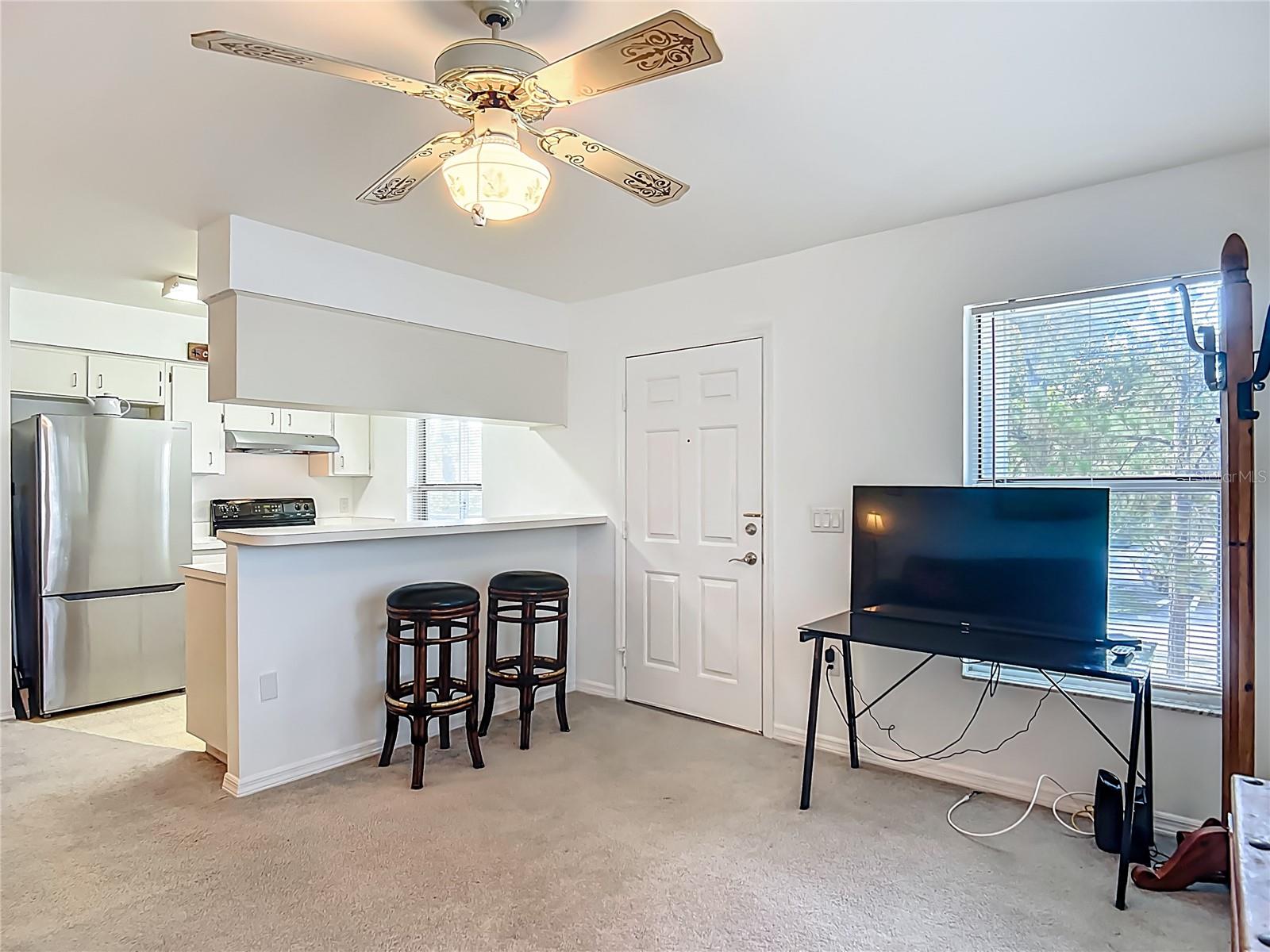 Image 13 of 26 For 843 Mayo Drive 203