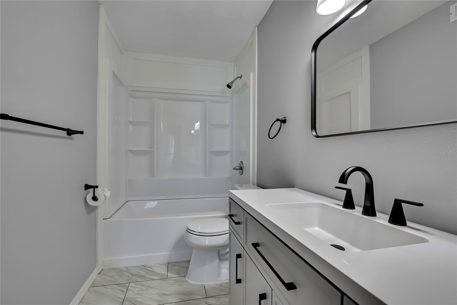 Image 17 of 41 For 8653 Fancy Finch Drive 104