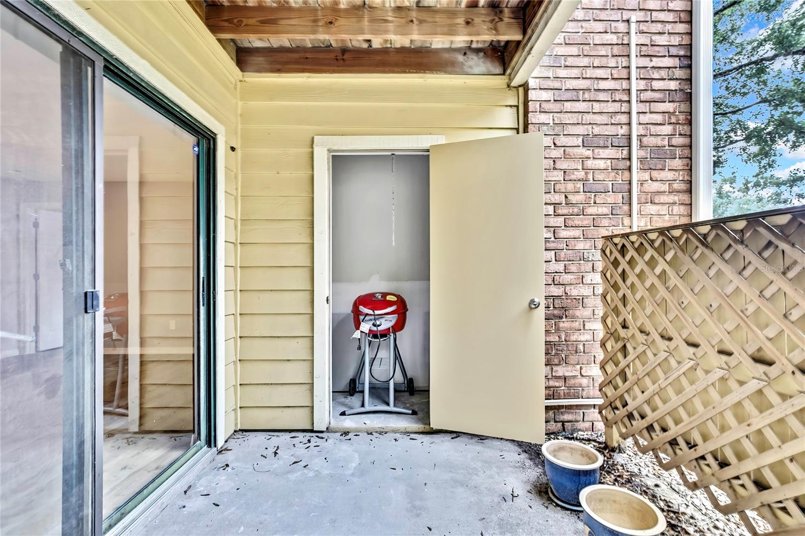 Image 29 of 41 For 8653 Fancy Finch Drive 104