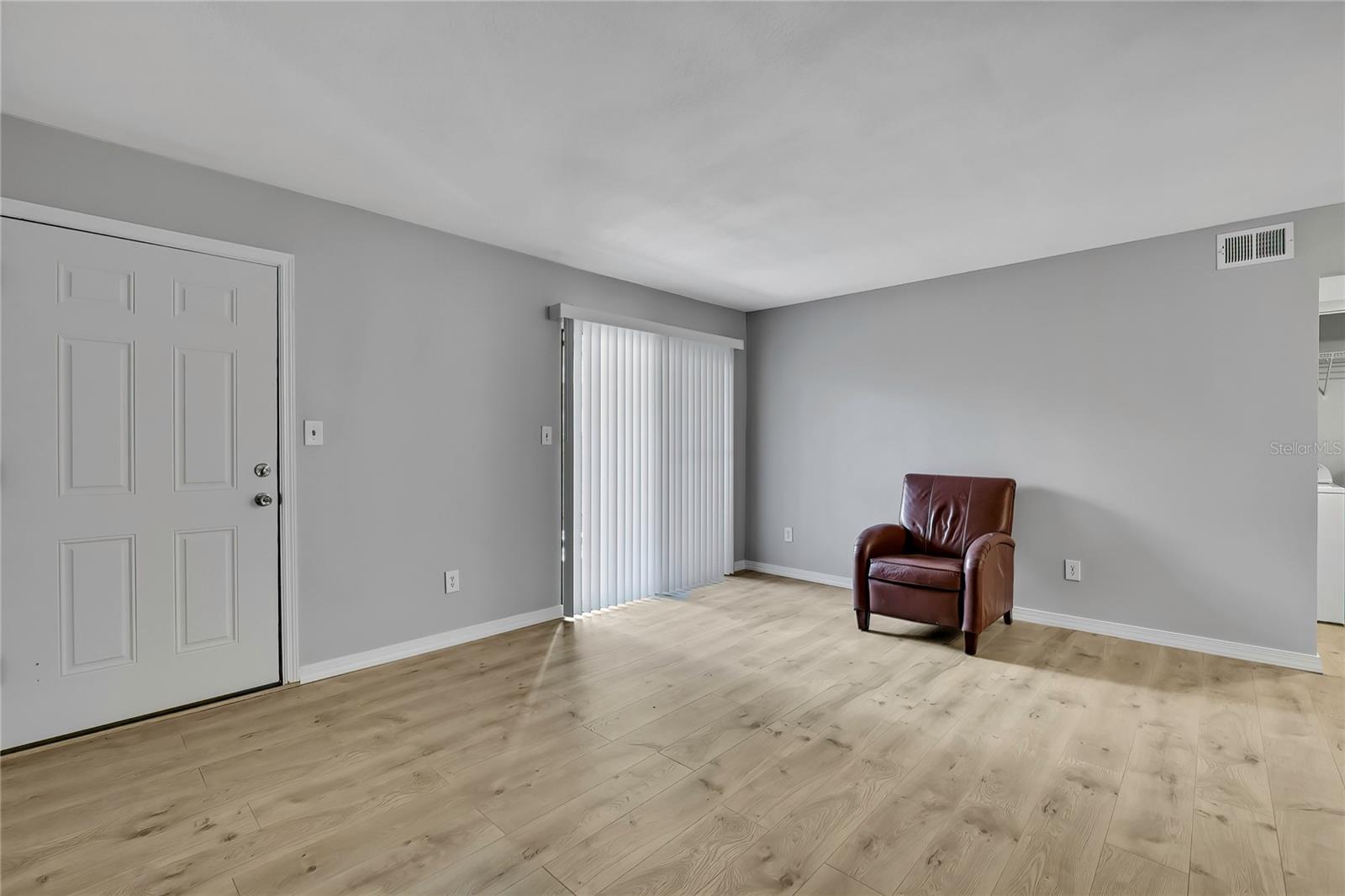 Image 7 of 41 For 8653 Fancy Finch Drive 104
