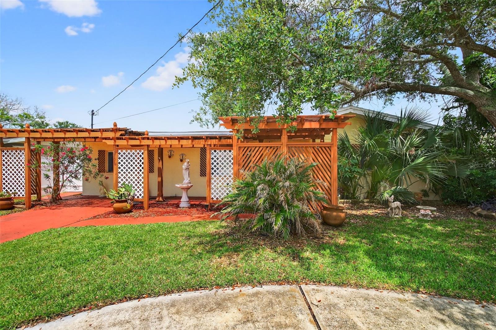 Details for 13706 Britton Drive, HUDSON, FL 34667