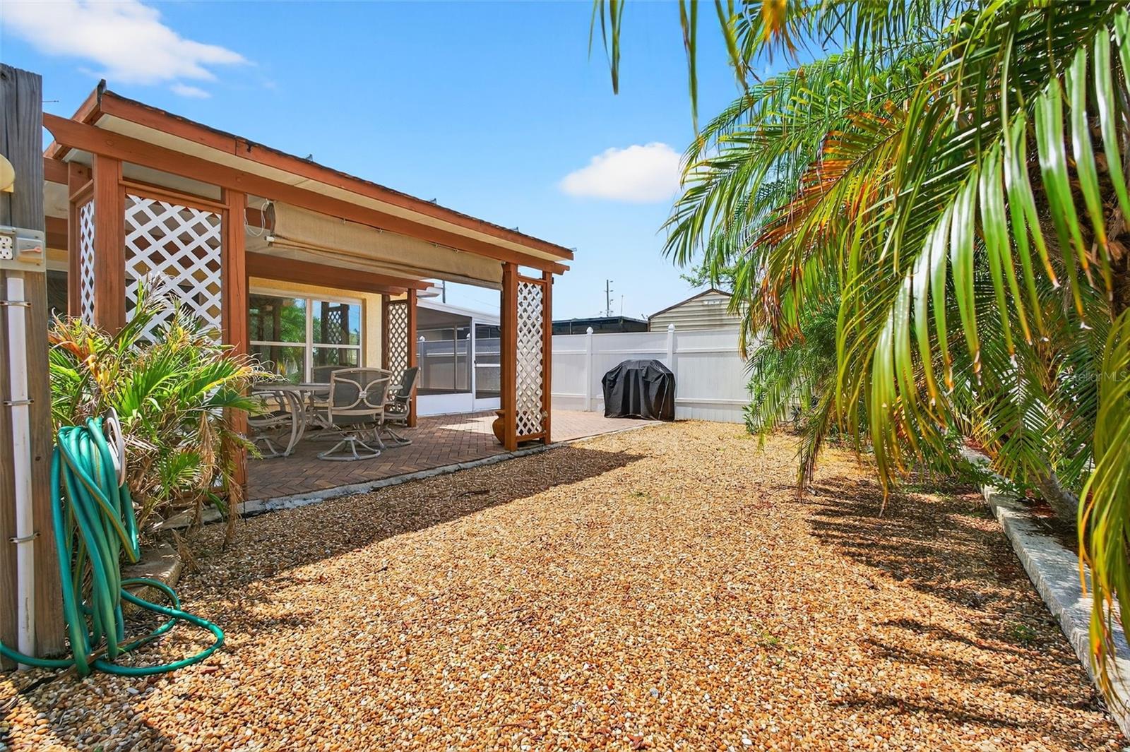 Listing photo id 39 for 13706 Britton Drive