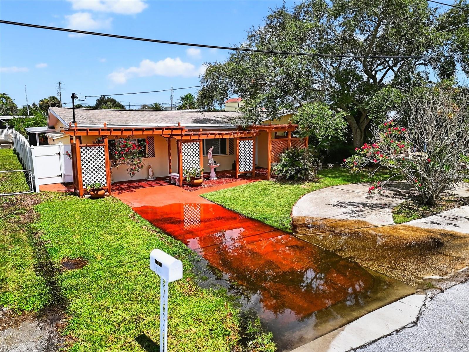 Listing photo id 40 for 13706 Britton Drive