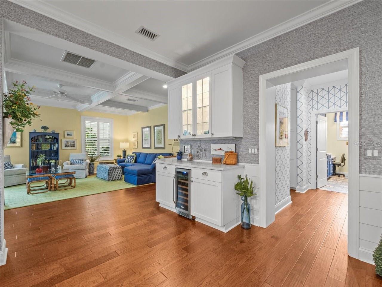 Image 14 of 76 For 128 Palmetto Lane