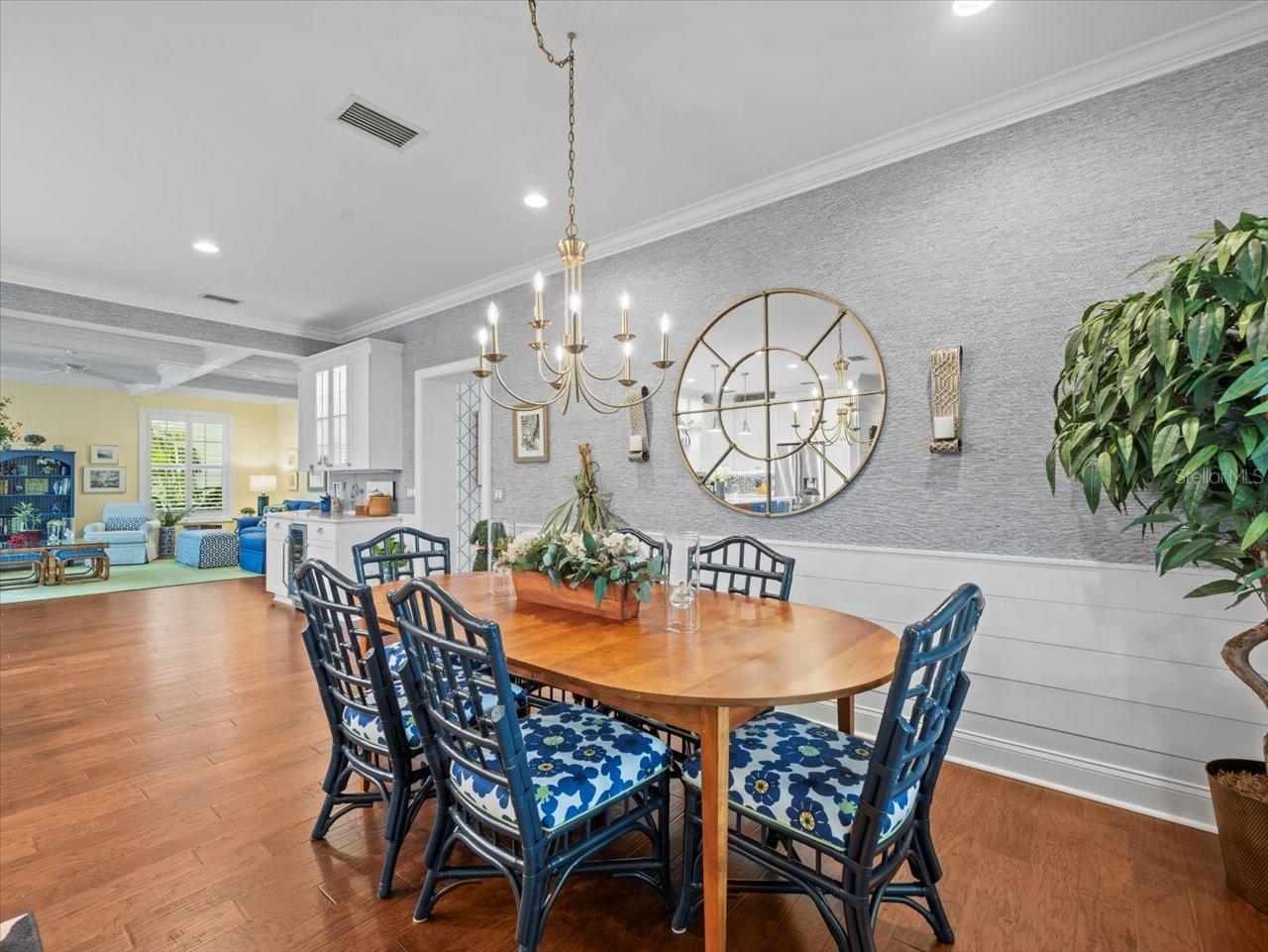 Image 15 of 76 For 128 Palmetto Lane
