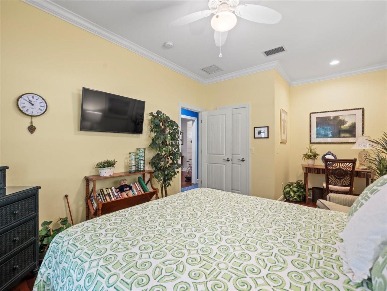 Image 48 of 76 For 128 Palmetto Lane