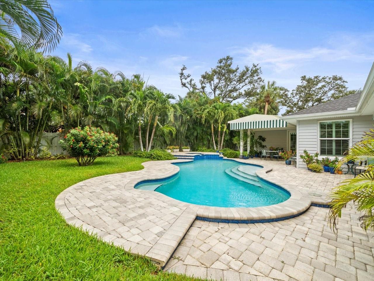 Image 62 of 76 For 128 Palmetto Lane