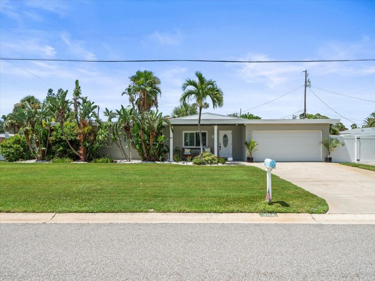 Image 2 of 34 For 304 42nd Avenue