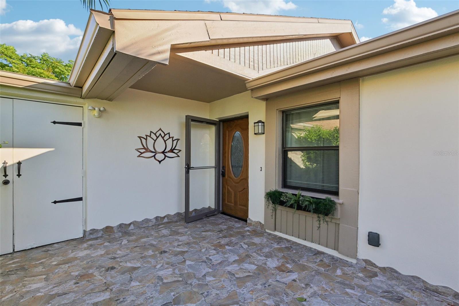 Details for 210 Eric Court, OLDSMAR, FL 34677