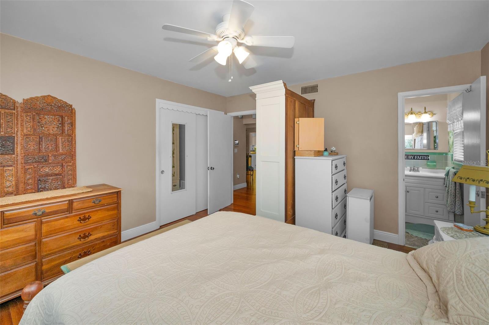 Image 17 of 49 For 1874 Bellemeade Drive