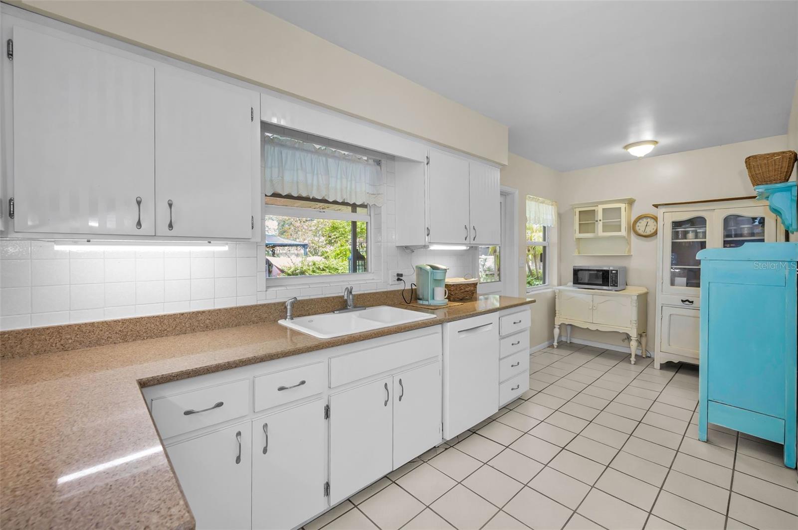 Image 23 of 49 For 1874 Bellemeade Drive