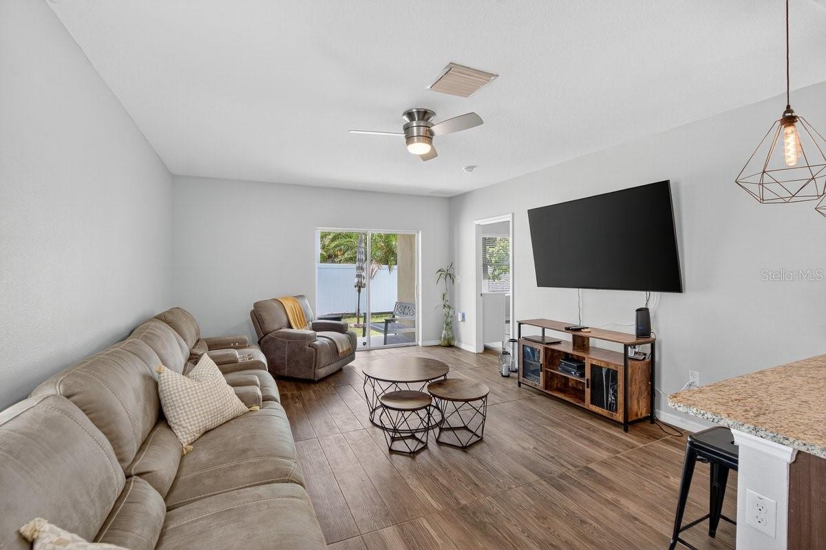 Image 31 of 57 For 3515 Diamond Leaf Court