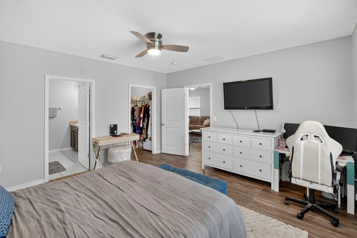 Image 39 of 57 For 3515 Diamond Leaf Court