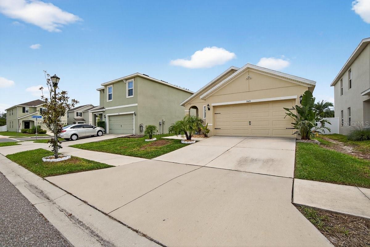 Image 5 of 57 For 3515 Diamond Leaf Court