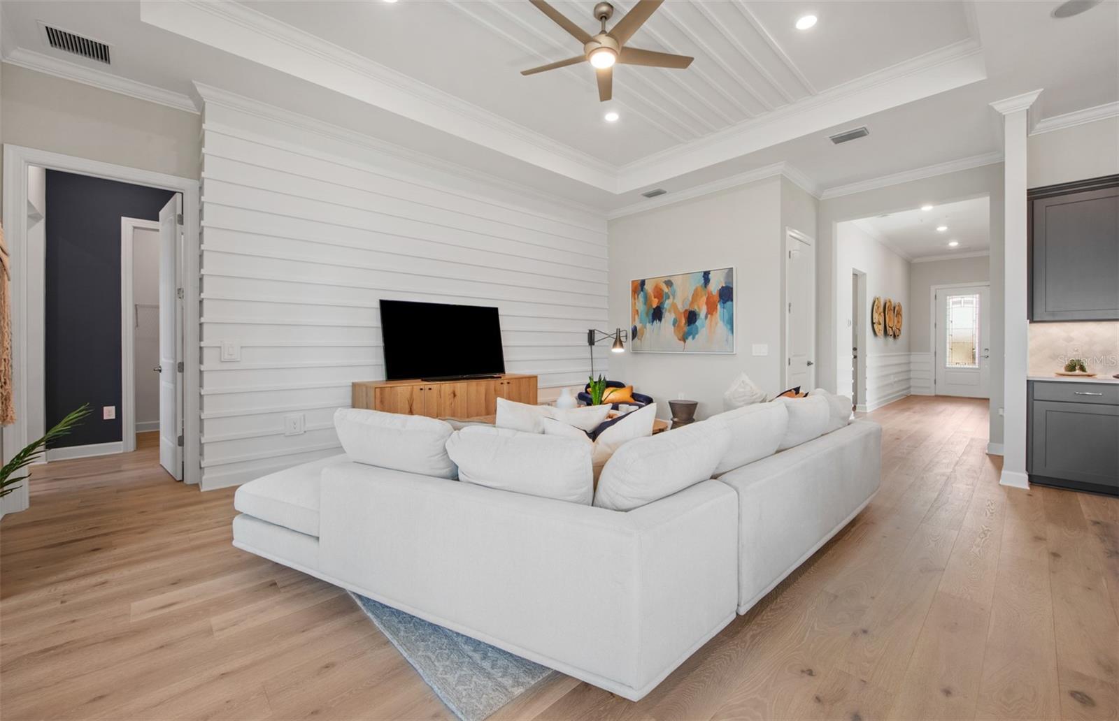 Image 12 of 26 For 1835 Silver Shores Boulevard