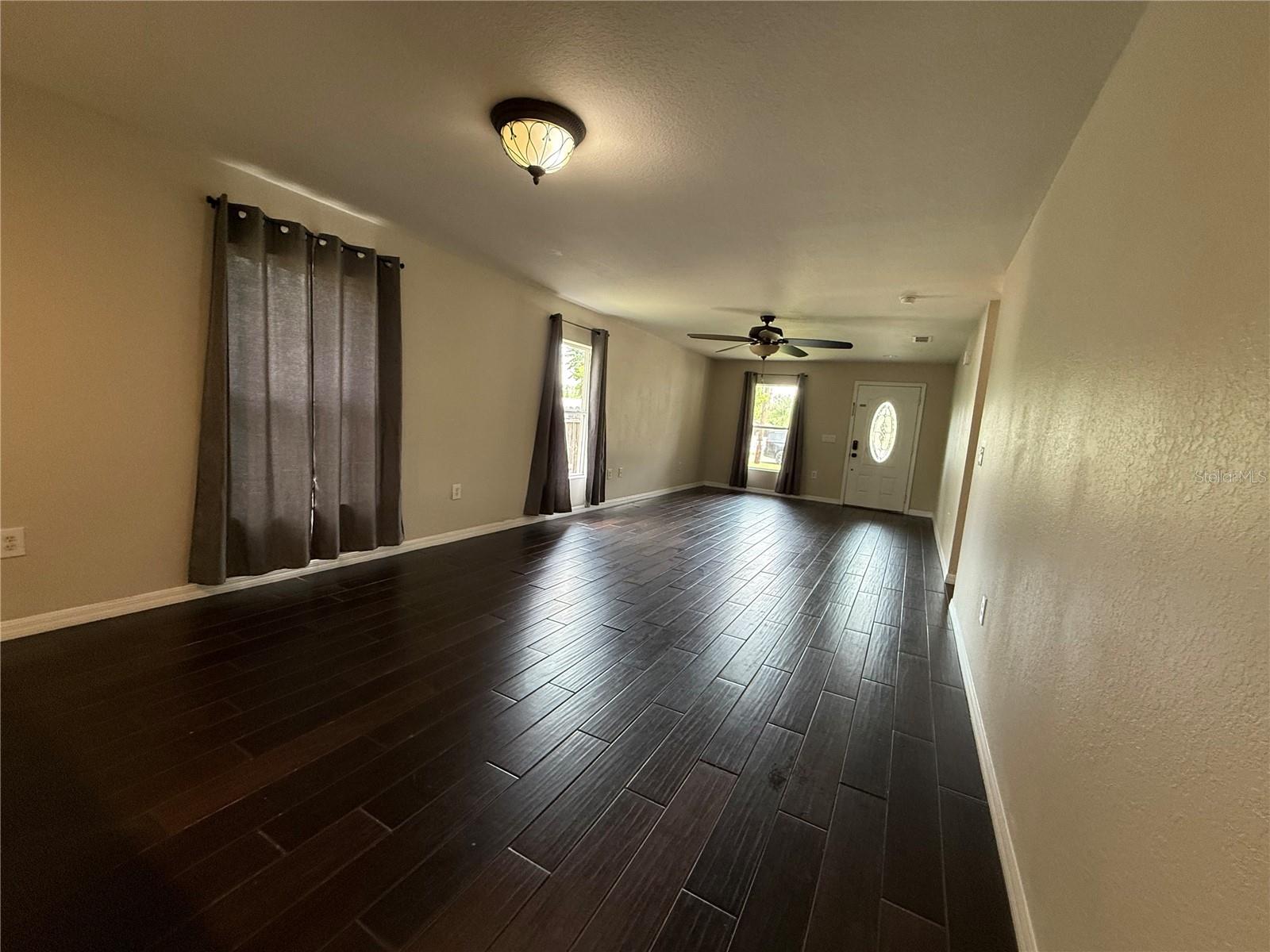 Image 5 of 19 For 3403 Spooner Drive