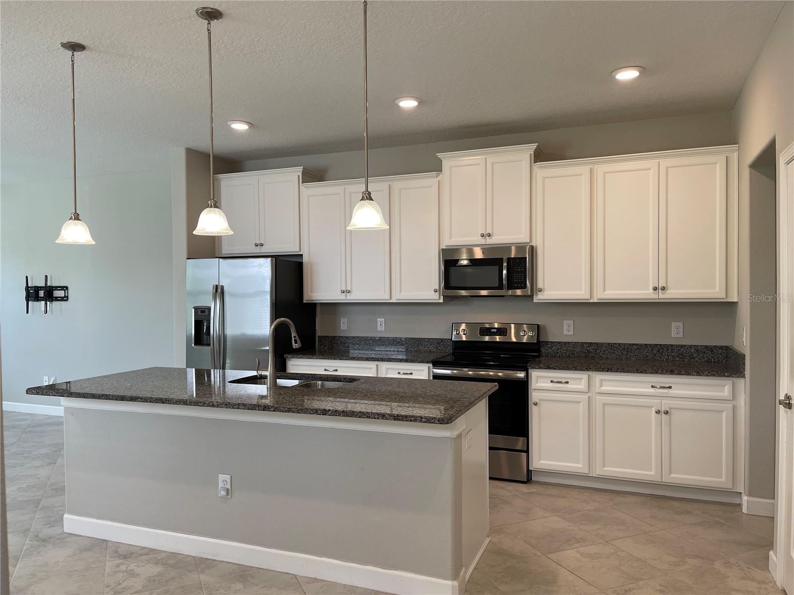 Image 4 of 22 For 18861 Noble Caspian Drive